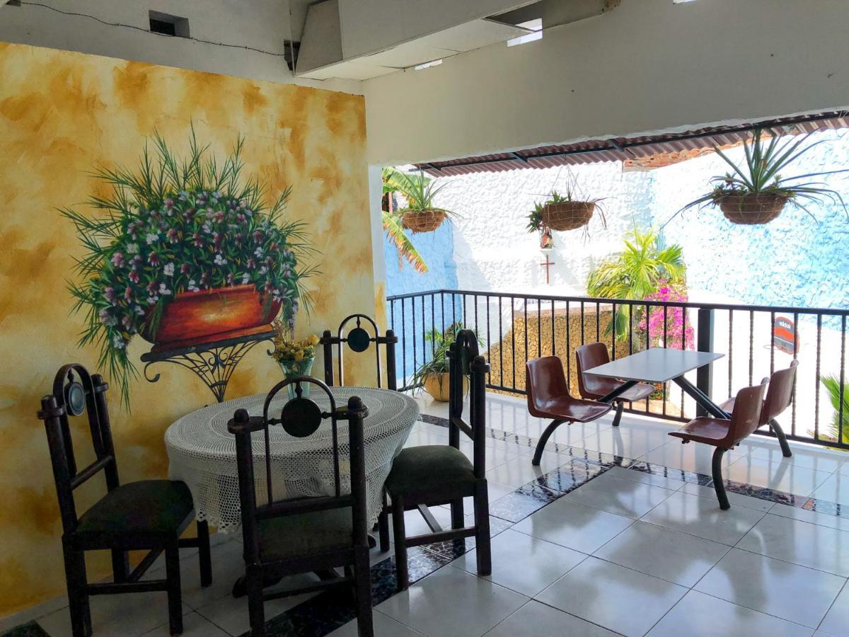 Hotel Plaza Confort Girardot Exterior photo